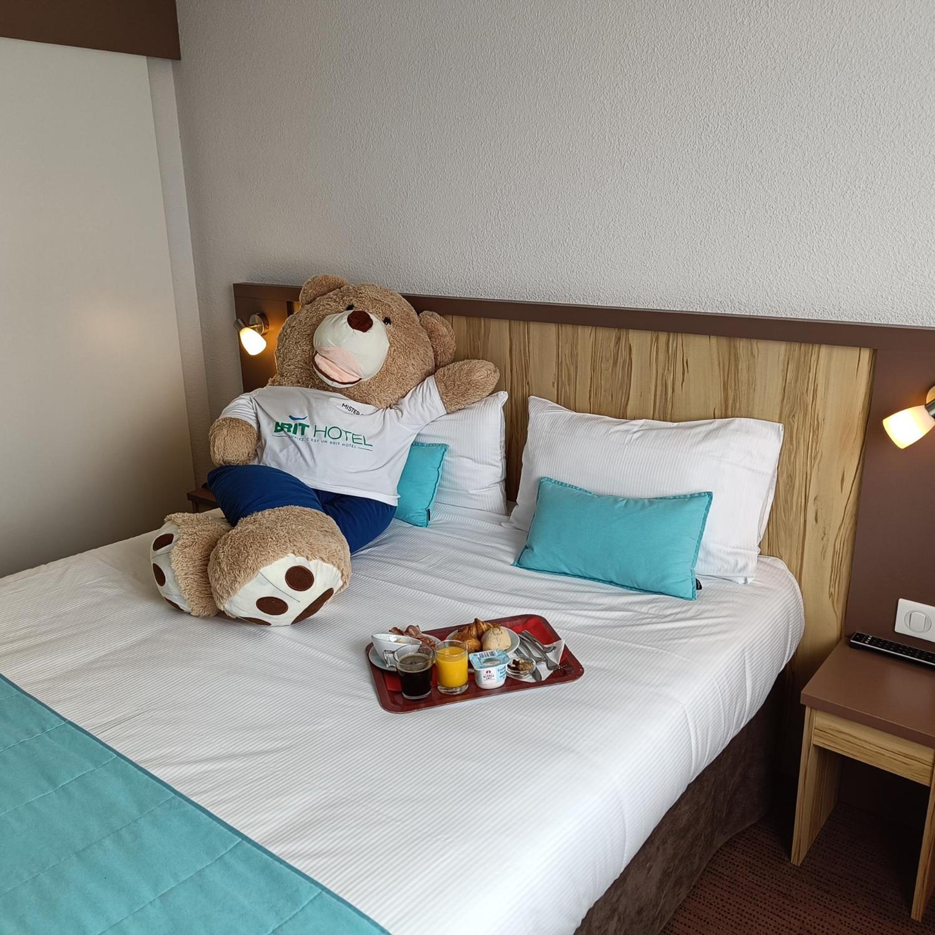 Brit Hotel Reims Croix Blandin Екстериор снимка