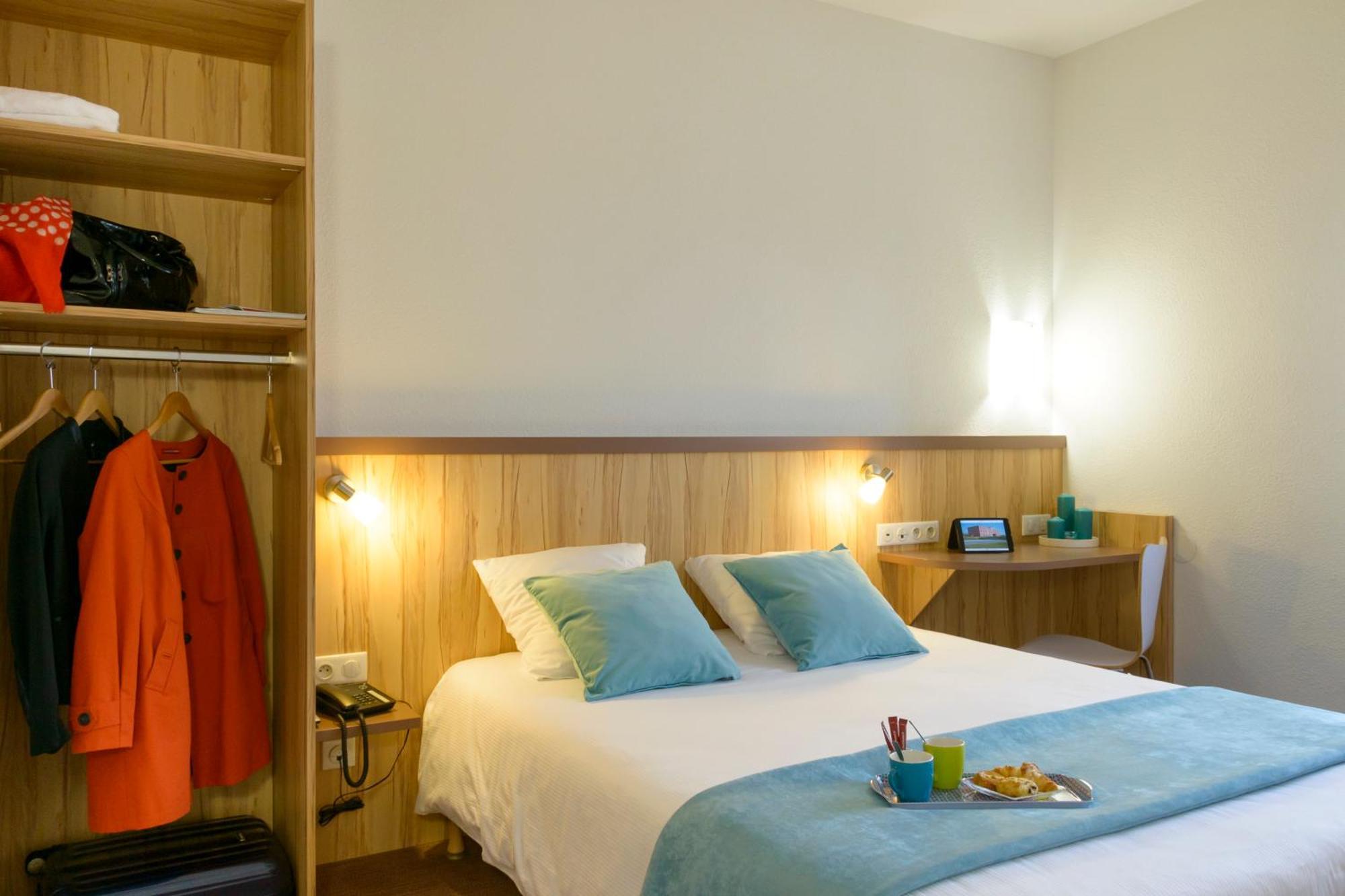 Brit Hotel Reims Croix Blandin Екстериор снимка
