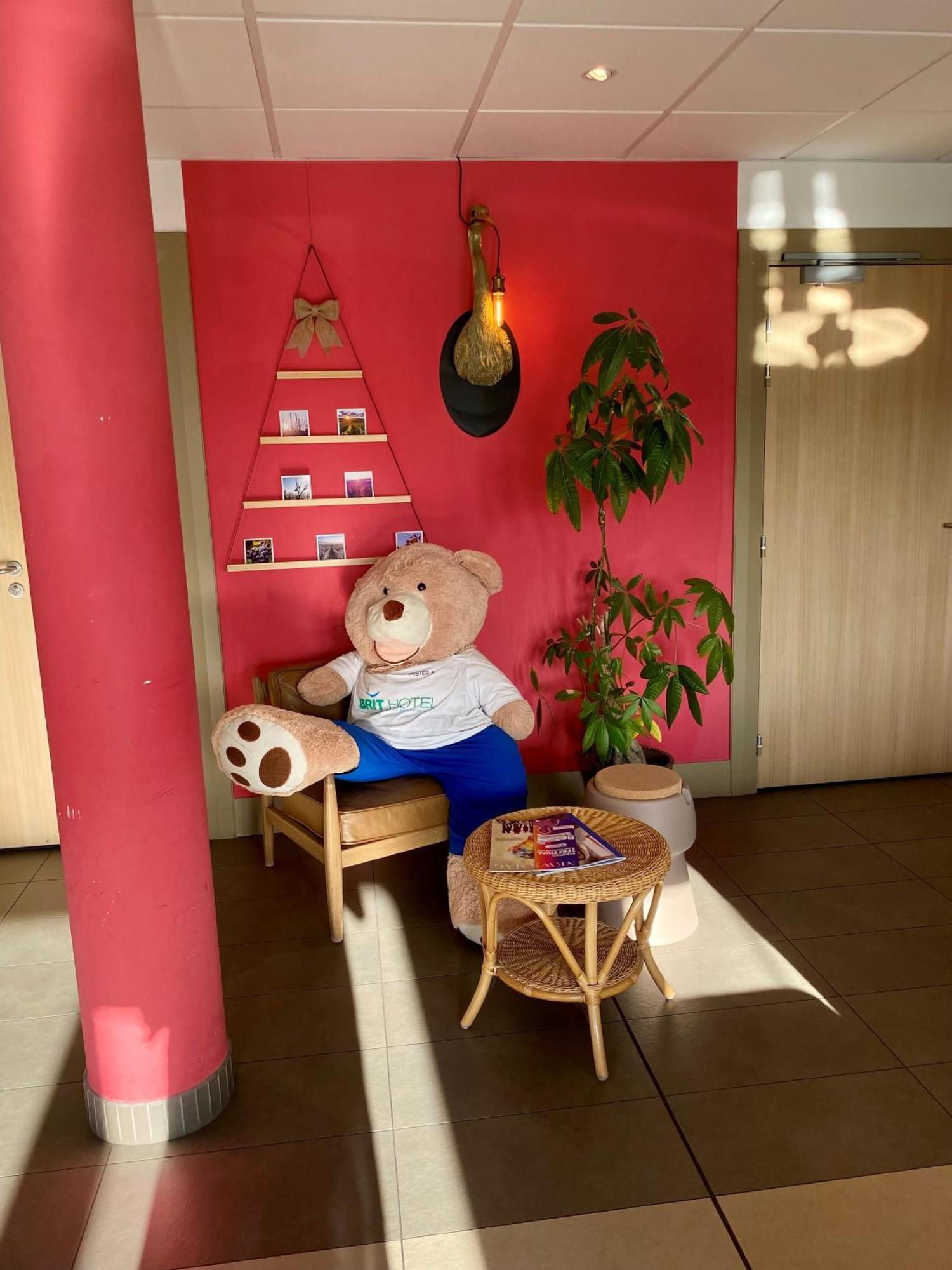 Brit Hotel Reims Croix Blandin Екстериор снимка